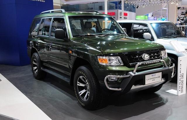 虽然同为硬派suv车型,但猎豹q6的霸气程度和普拉多等车型相比还是有