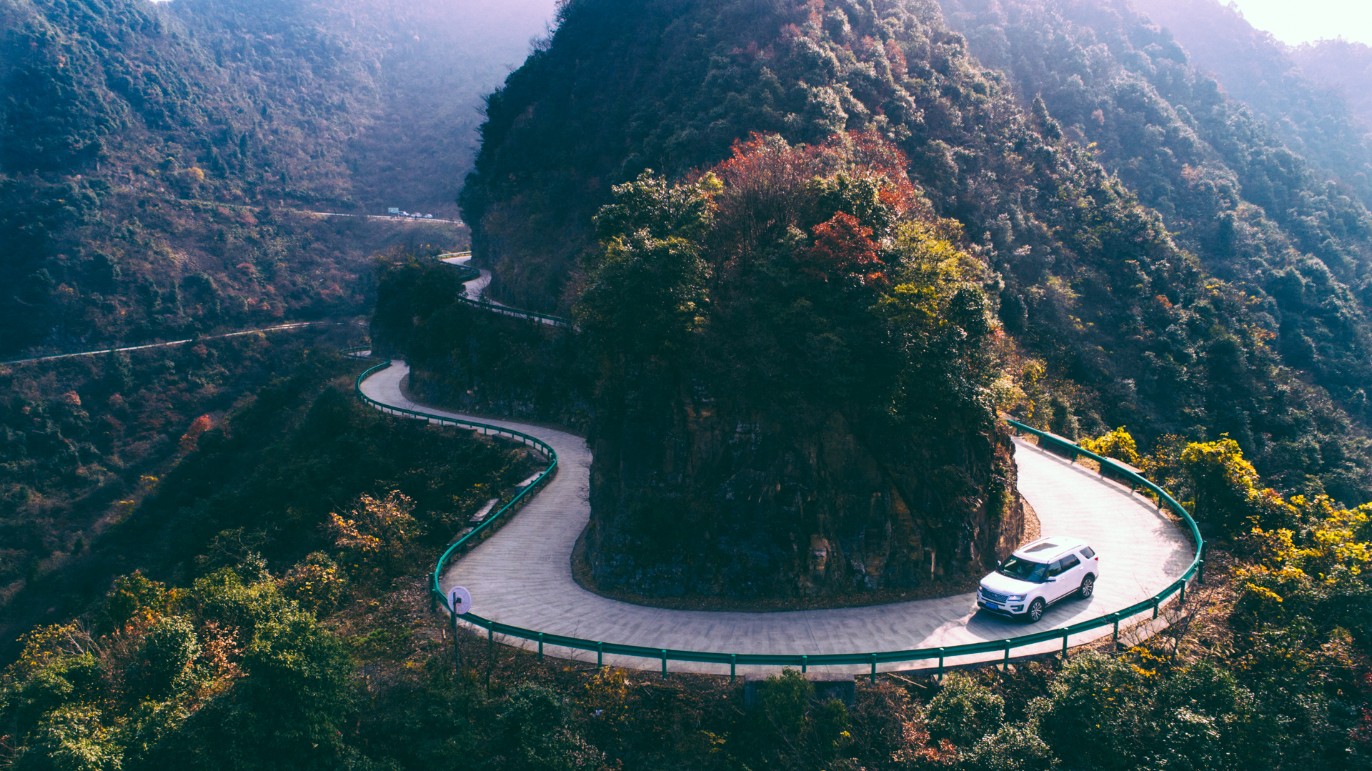 想当一回秋名山车神那就来挑战这条皖南小川藏线吧