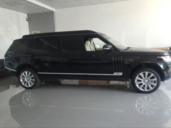 路虎揽胜5.98米加长版 皇家一号奢华揽胜-图3