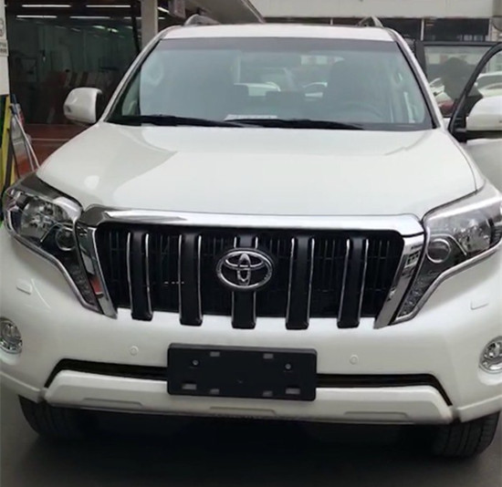 17款丰田普拉多2700中东版细节设计_普拉多2700中东版功能键各有什么作用_丰田霸道2700中东版内饰奢华元素