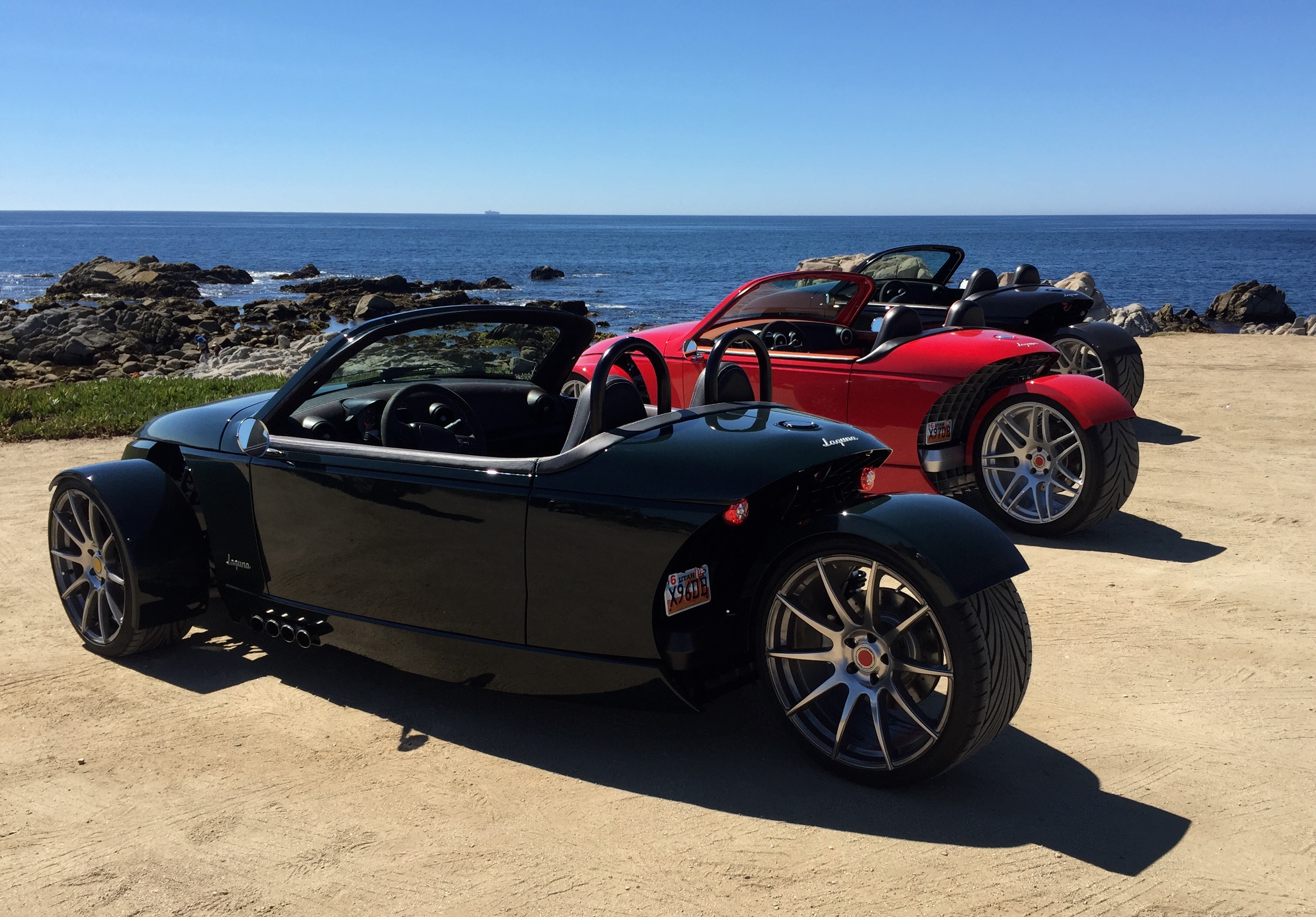 新晋复古三轮车vanderhall