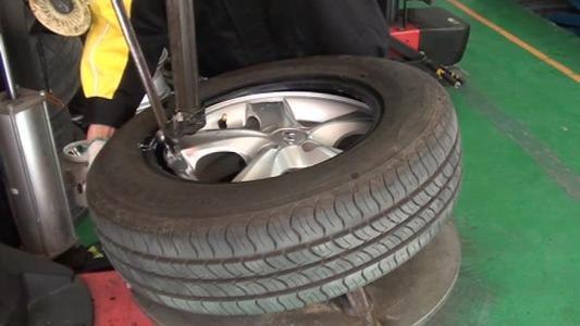 还是蘑菇钉补胎呢?那么,这2种补胎方式又有什么区别呢?