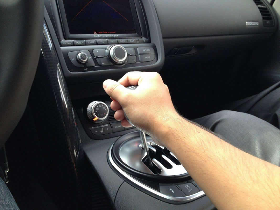 空挡滑行很省油这些坏习惯不戒掉手动挡就废了