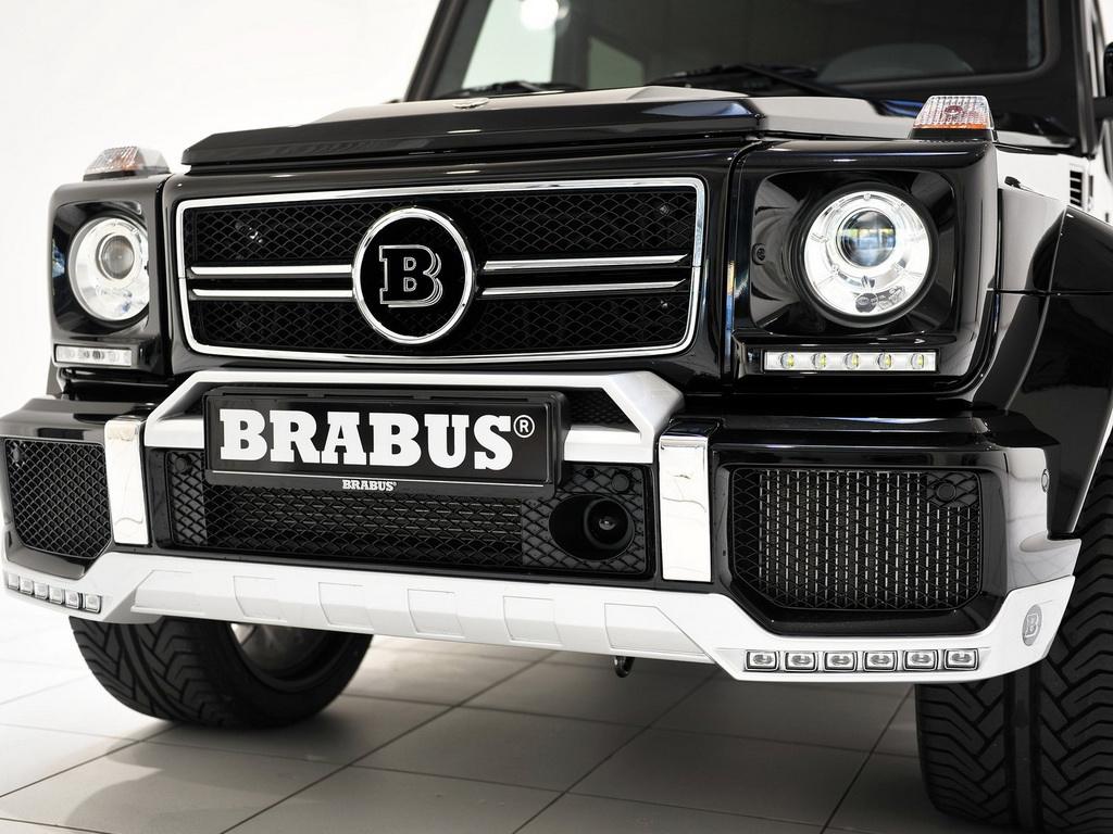 这个品牌旗下的车型和奔驰的长得一模一样,所不同的就是挂的车标不同.