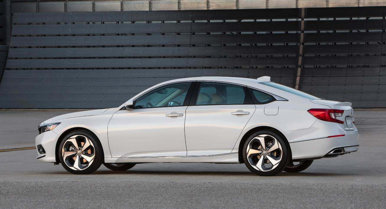 曾拿奖到手发软现在却坐不住了第十代全新雅阁发布