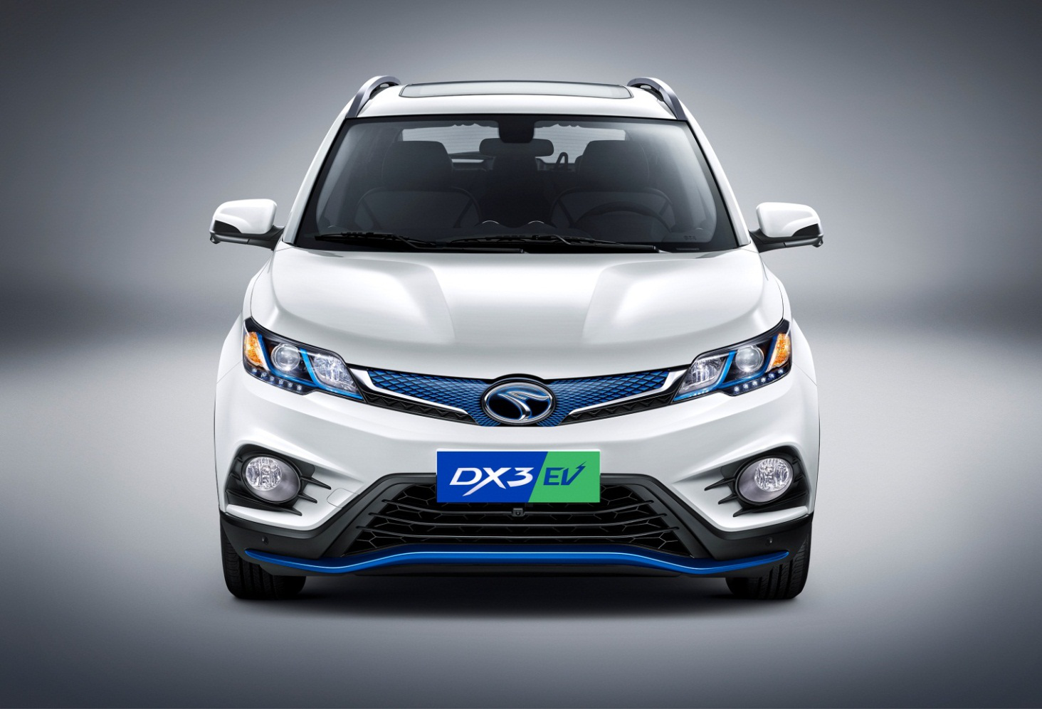 作为东南汽车进军新能源市场的"先锋兵",dx3 ev车型的上市,进一步壮大