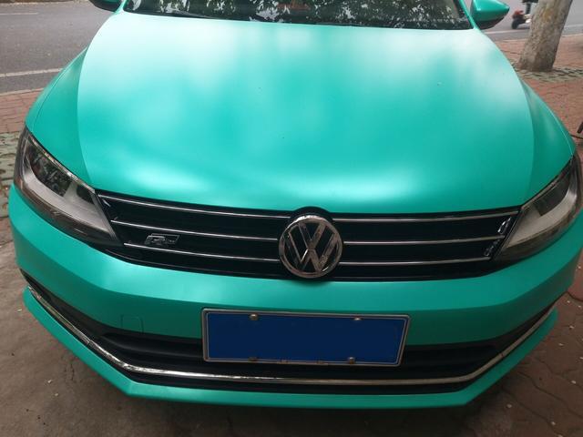 大众速腾车身改色电光蒂芙尼蓝贴膜效果图