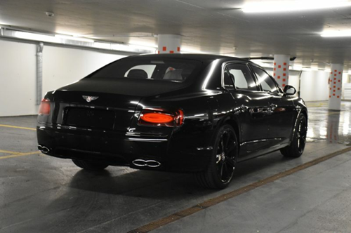 至尊魅影黑耀版18款宾利飞驰40全球首发