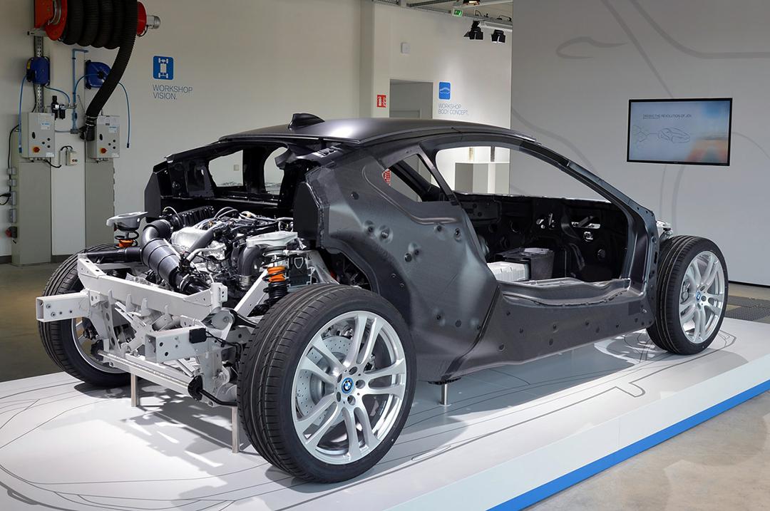 汽车厂家为了减轻车重花了无数心思!