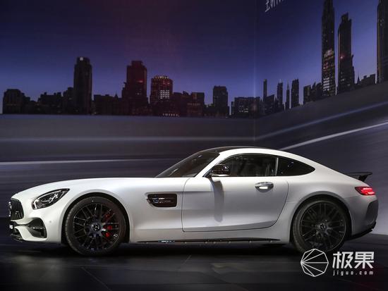 奔驰amggtc中国特别版跑车上市重视女性市场