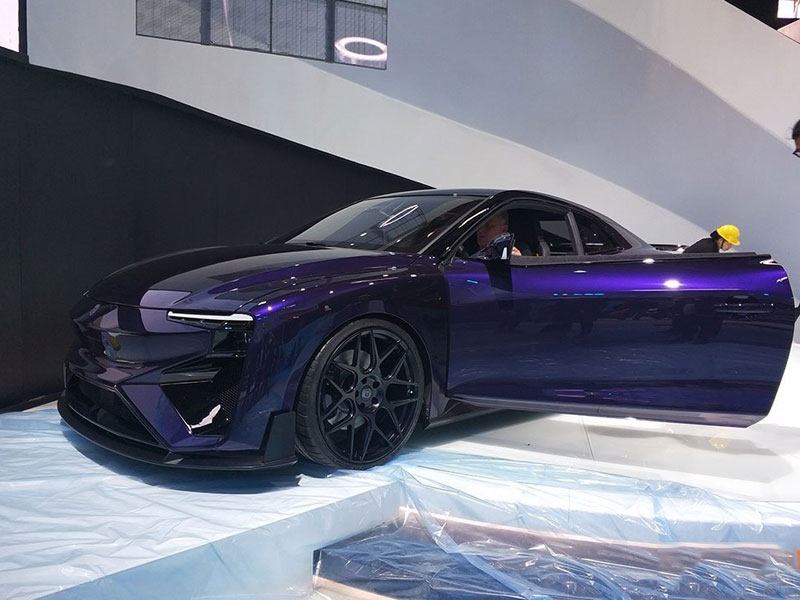 爱驰rg续航超1200km25秒破百要逆天