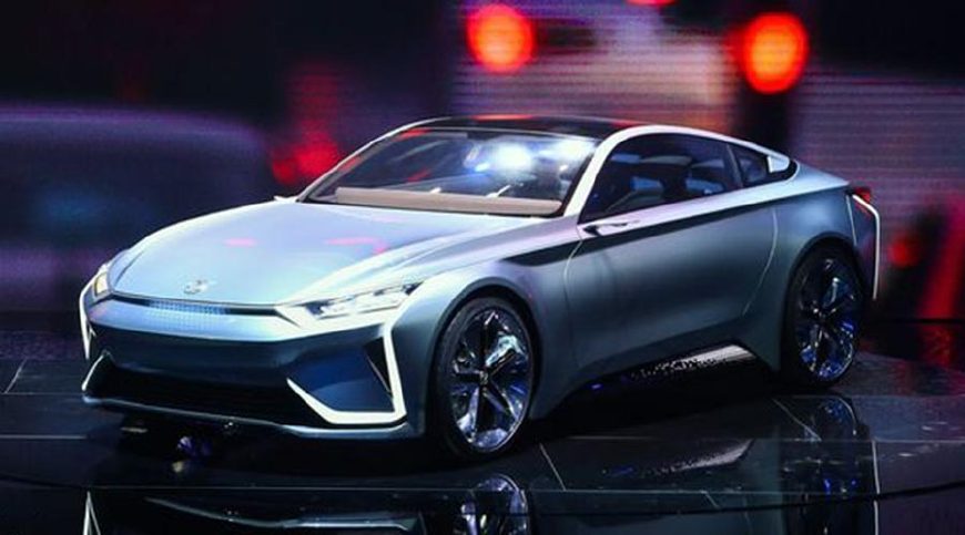 东风发布互联网超跑4秒破百充电15分钟续航500公里