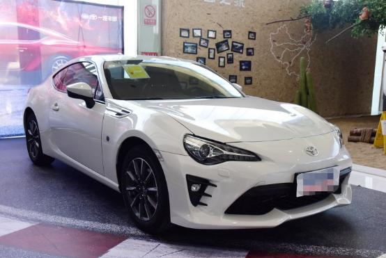 跑车排行榜报价_全球顶级豪车价格排行,兰博基尼排倒数,第一名基本都在中国