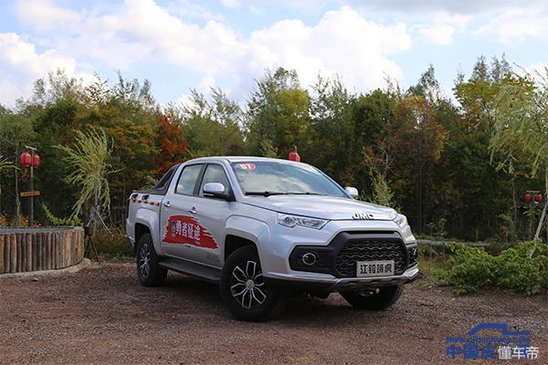江铃域虎狩猎者皮卡亮相诠释车生活新体验