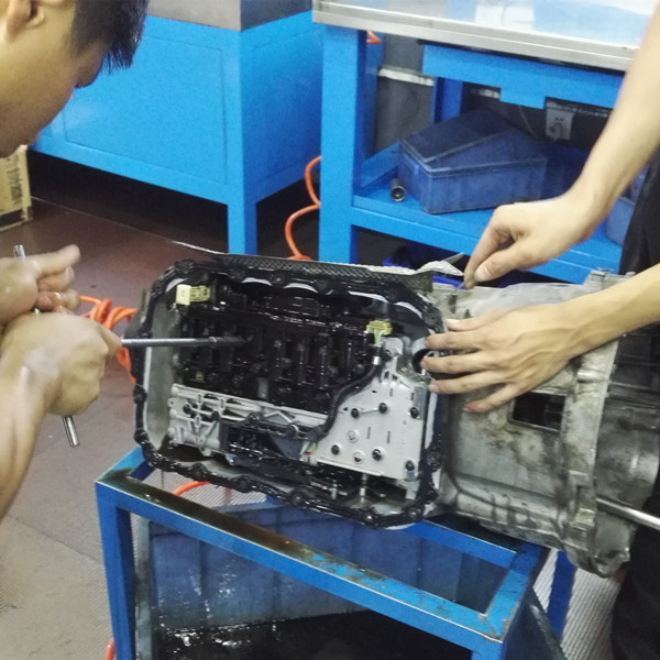 变速箱修理变速箱维修自动变速箱维修