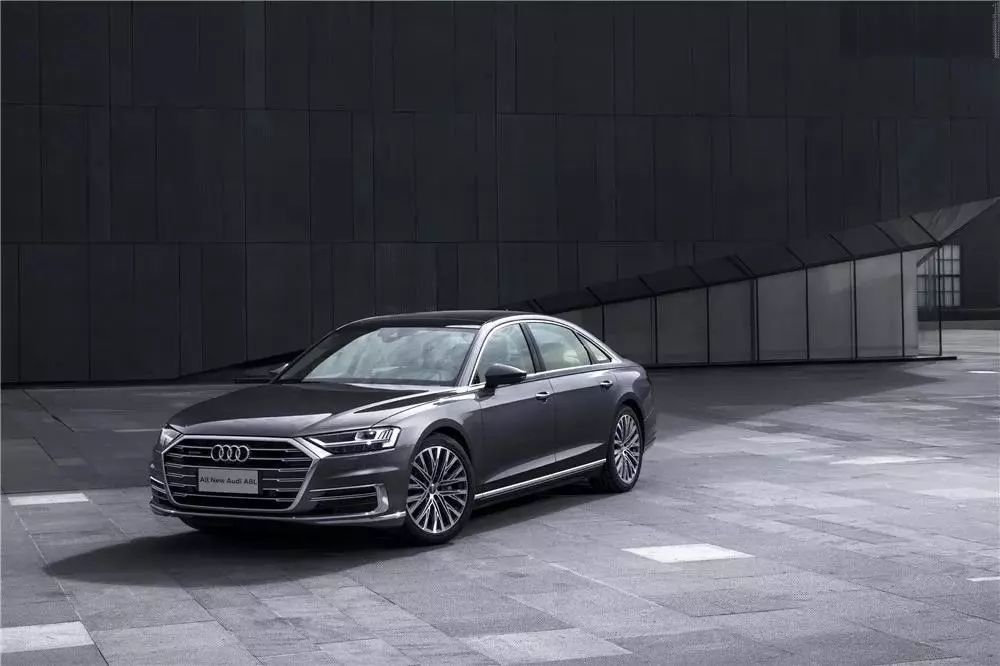 智能公务舱时代来临全新奥迪a8l重新定义奢华座驾