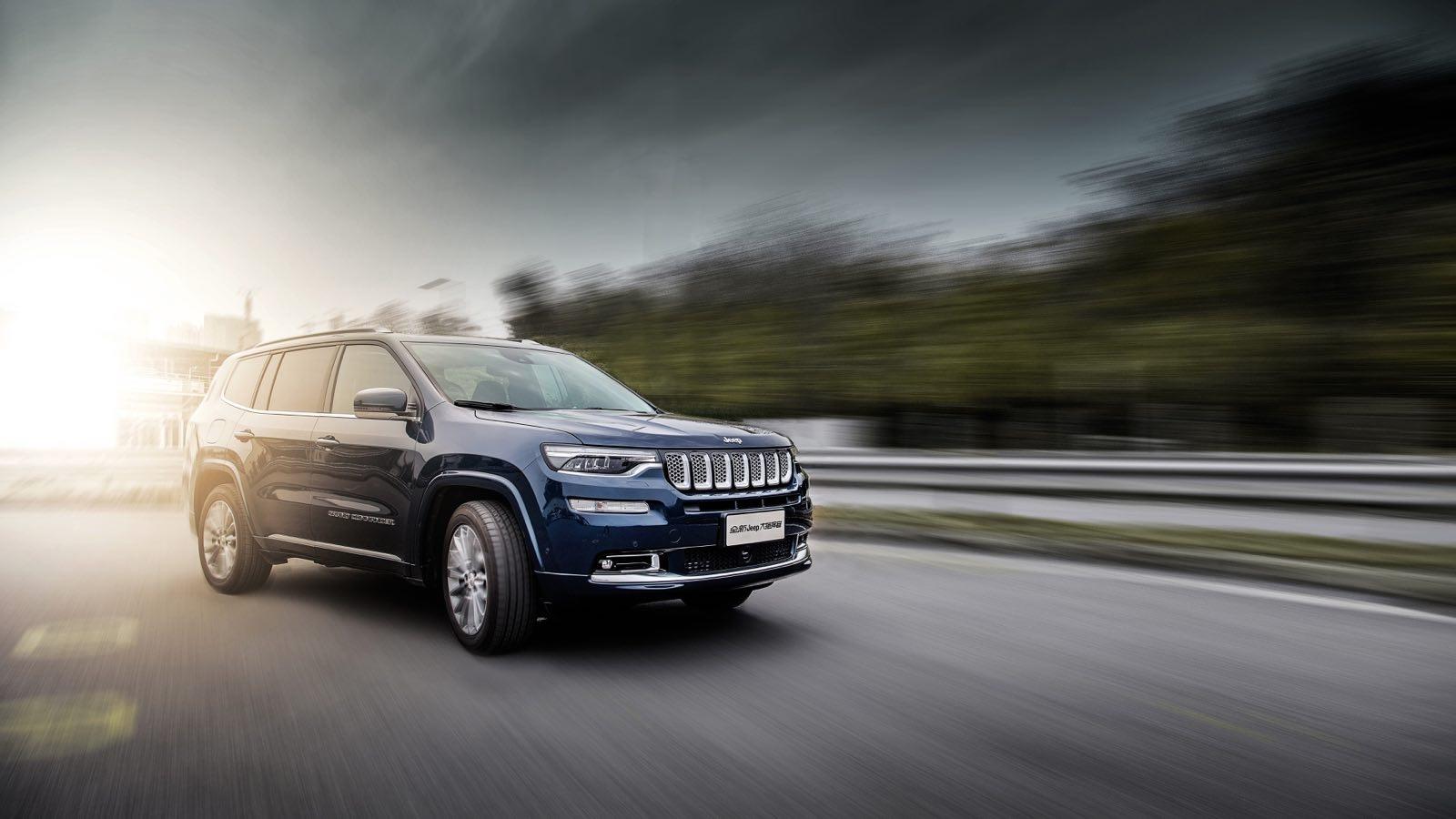 带着全家去越野试驾全新jeep大指挥官