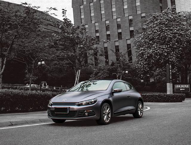 大众尚酷汽车电光碳灰车身改色贴膜效果图