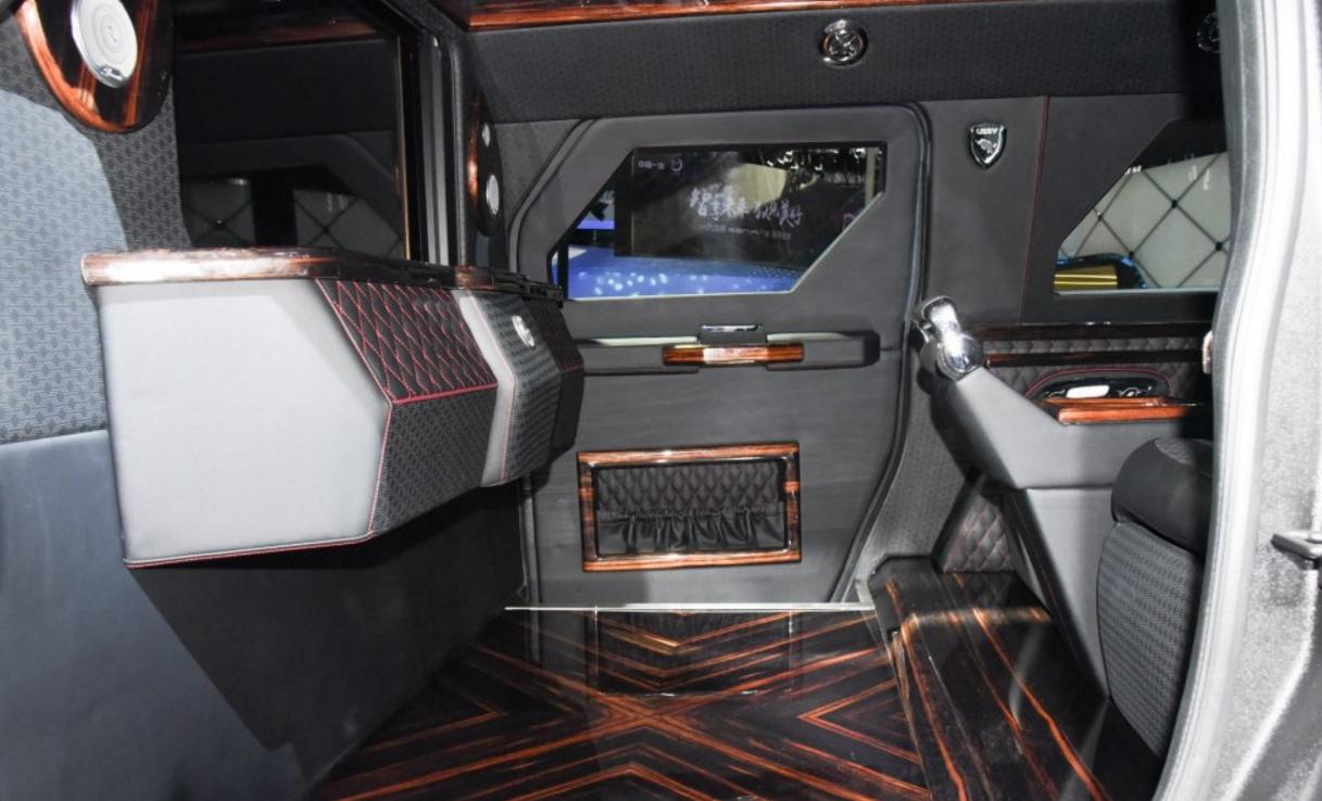 山毛野兽 乔治巴顿售价改装内饰 端午特惠