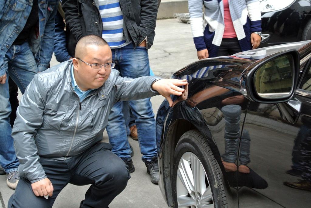 车贩子最怕你这么看外观 即便天天收拾也禁不住这么检查呀!