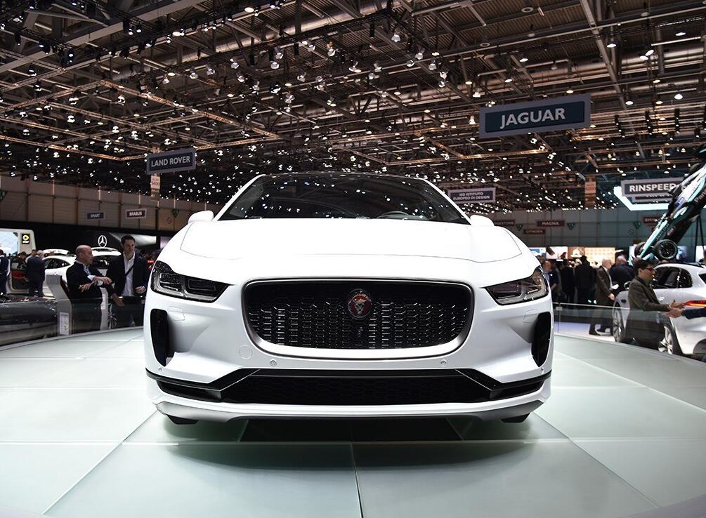 2018年捷豹推出新能源汽车捷豹ipace