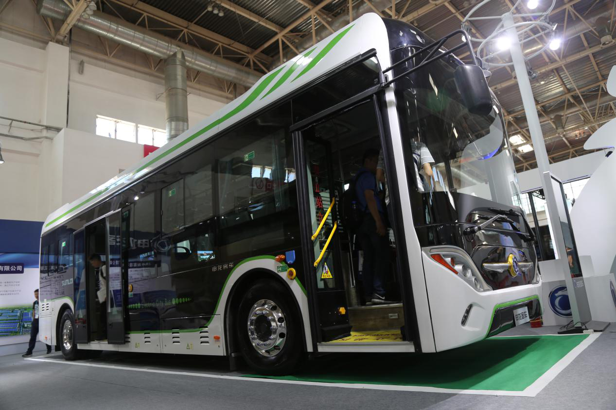 力争城市形象大使 申龙这款纯电动不一般