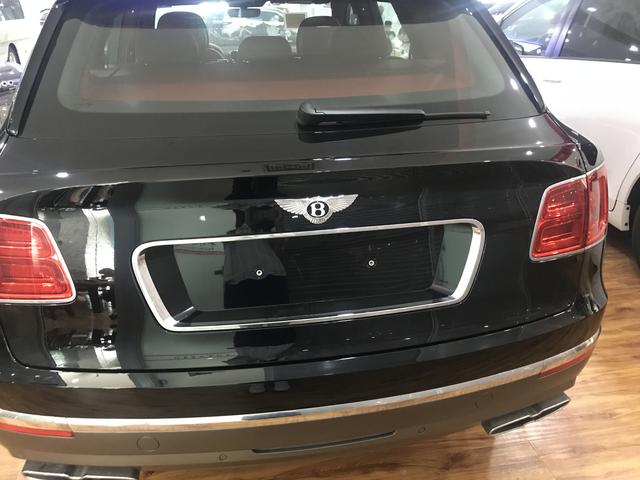 进口18款宾利添越40t展厅现车充足低价多少钱