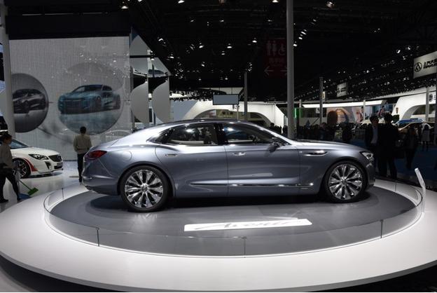 别克最美轿跑来袭加上avenir后缀变高端