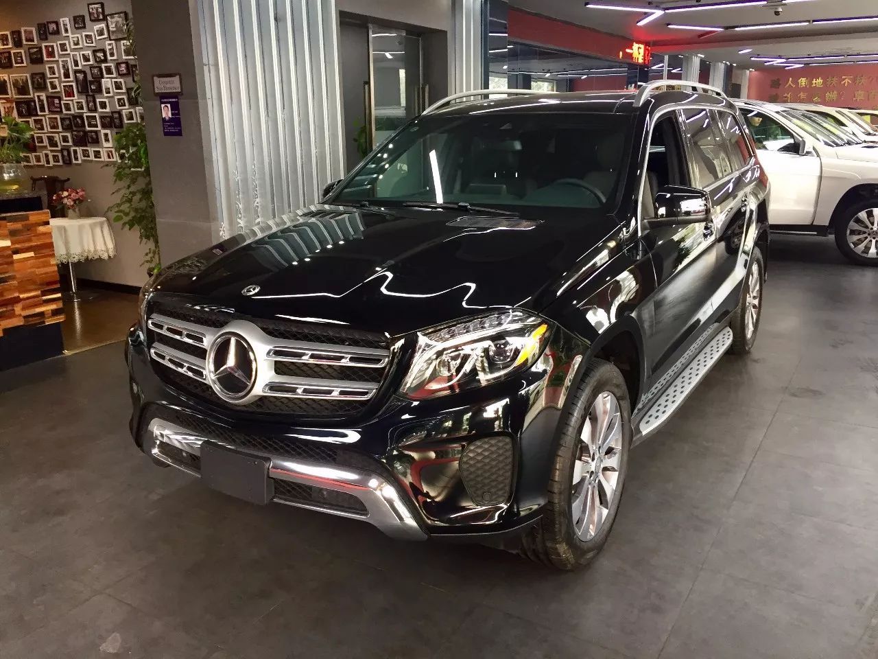 100万的车型18款奔驰gls450首选车型品质信赖