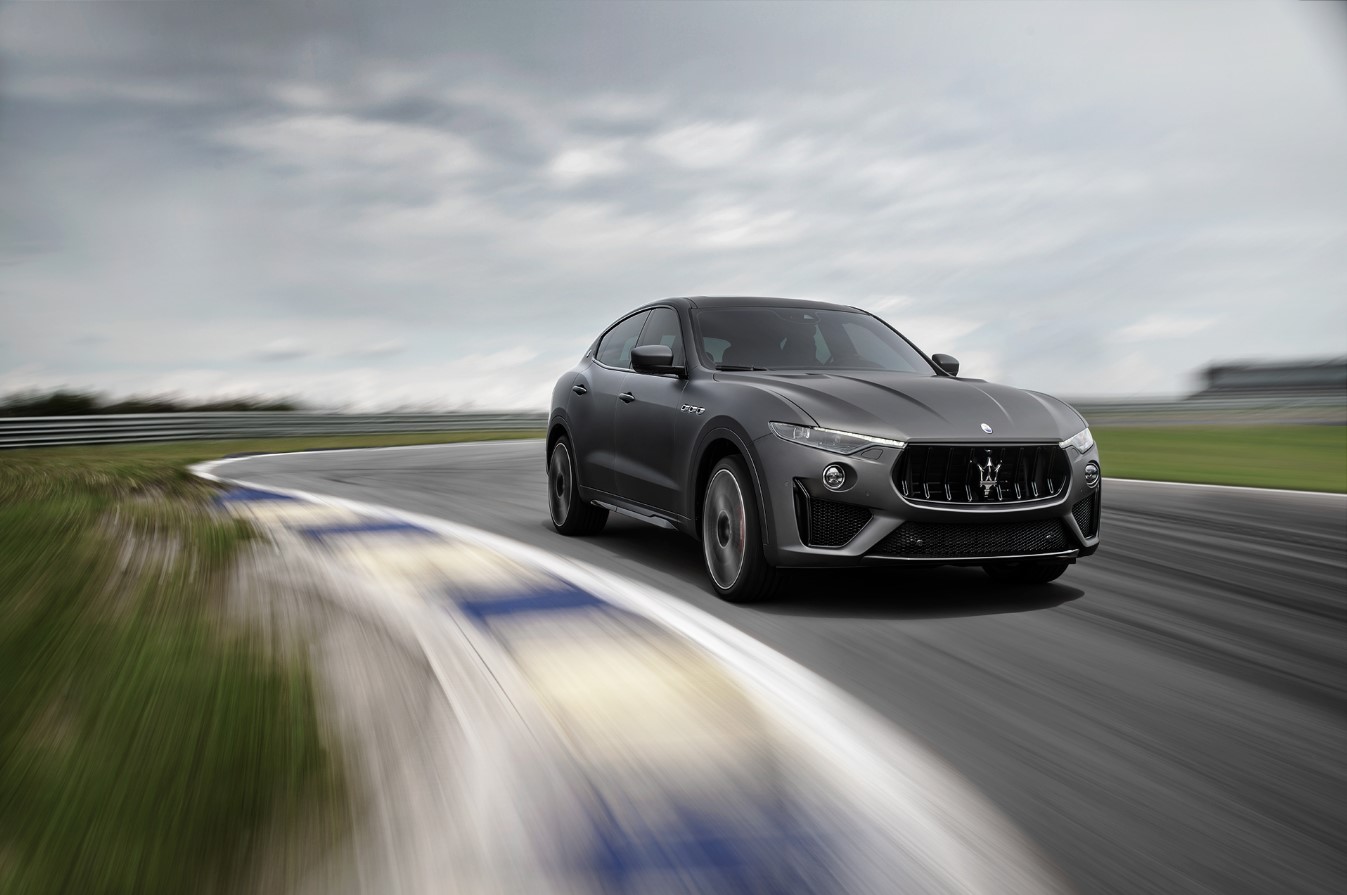 玛莎拉蒂新suv冠军之杯接受预订