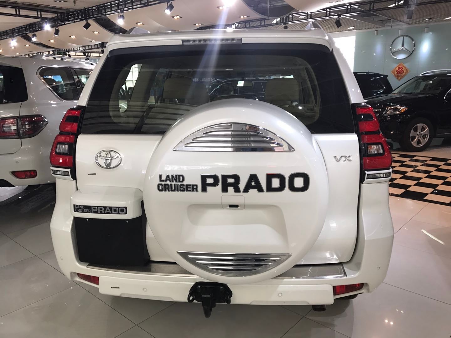 丰田霸道4000能够给你足够安全感的越野车型