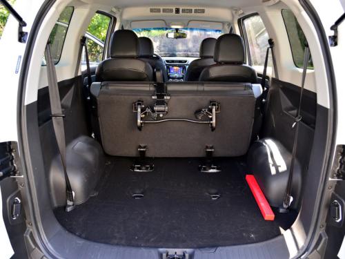 开瑞k60ev三排七座纯电动suv上市