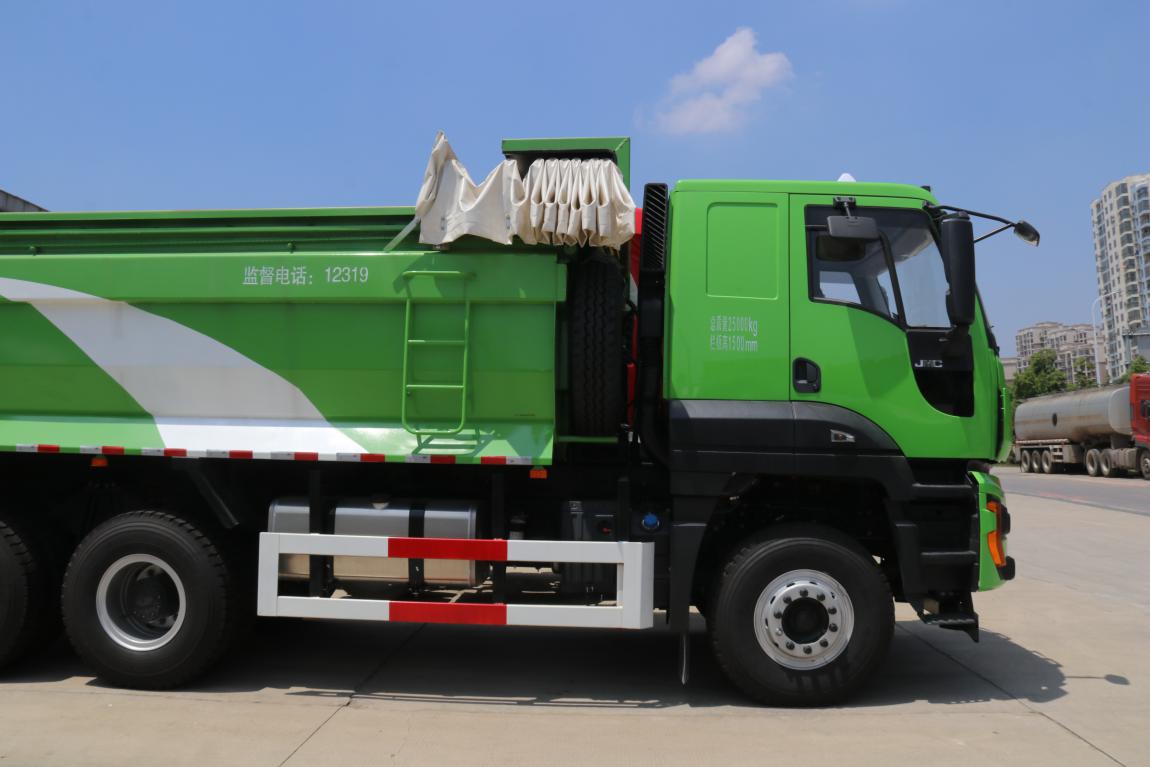 时势造英雄!江铃威龙自卸车引领行业共赢