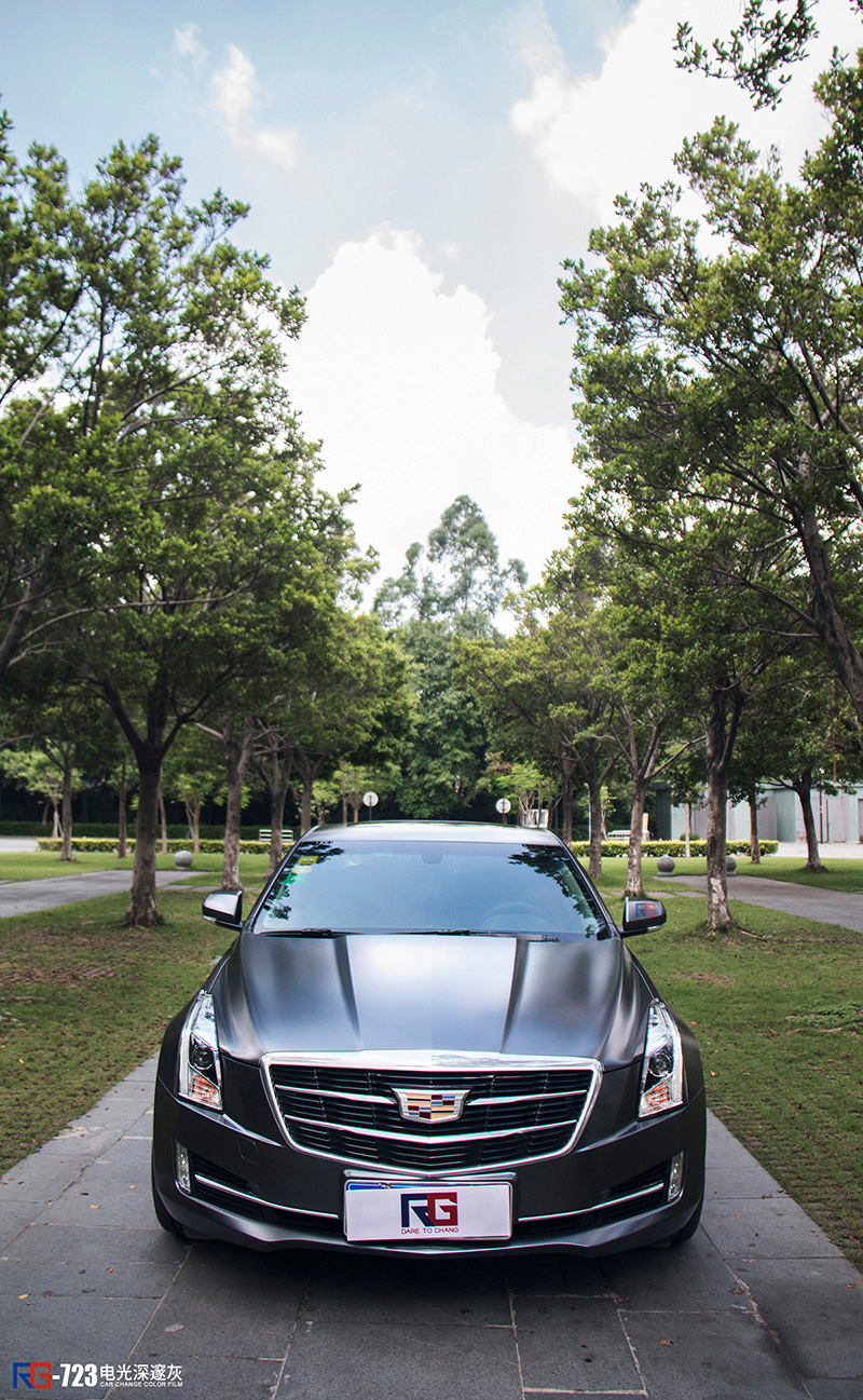 凯迪拉克atsl车身改色贴膜电光深邃灰