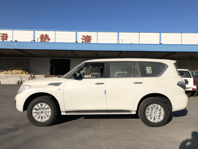 19款日产途乐超低售价实拍图片