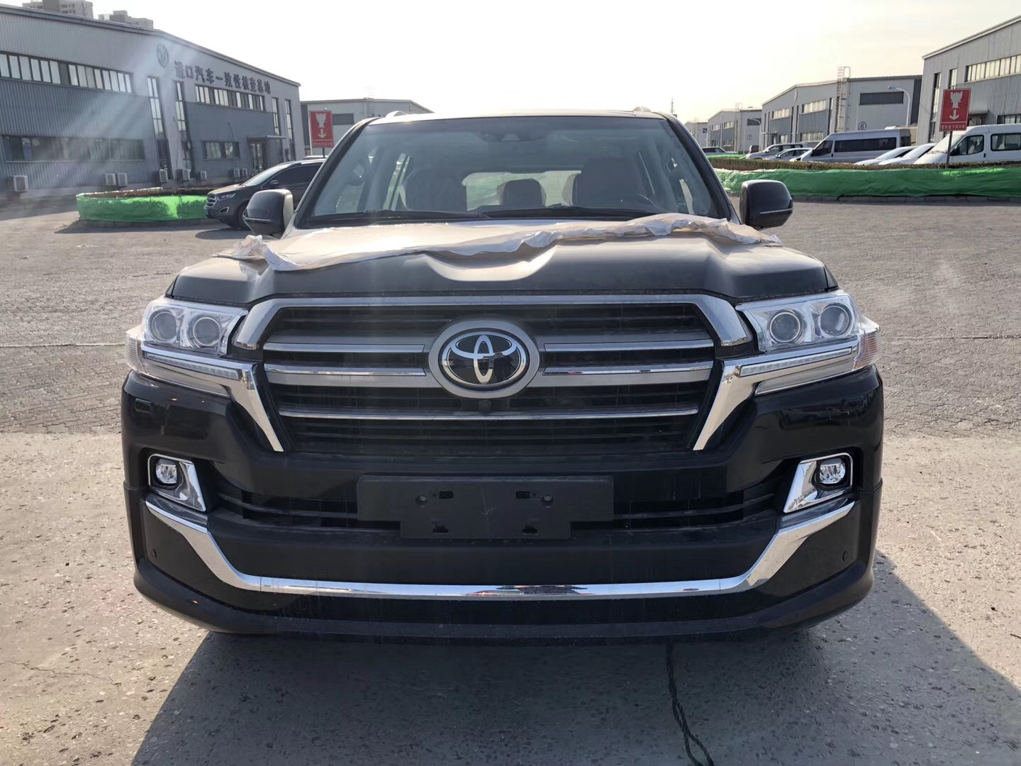 兰德酷路泽19款5700价格19兰德酷路泽5700价格