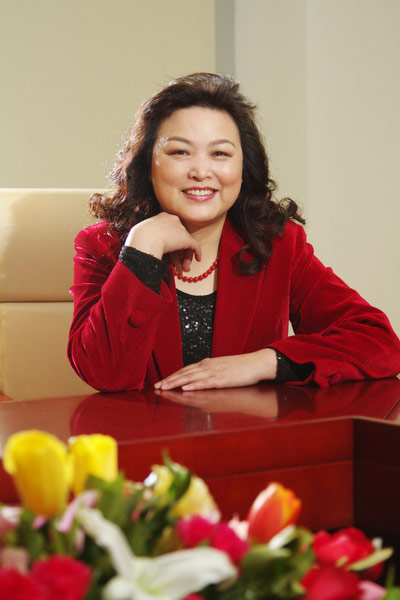 王凤英:政府应鼓励中国汽车走出去