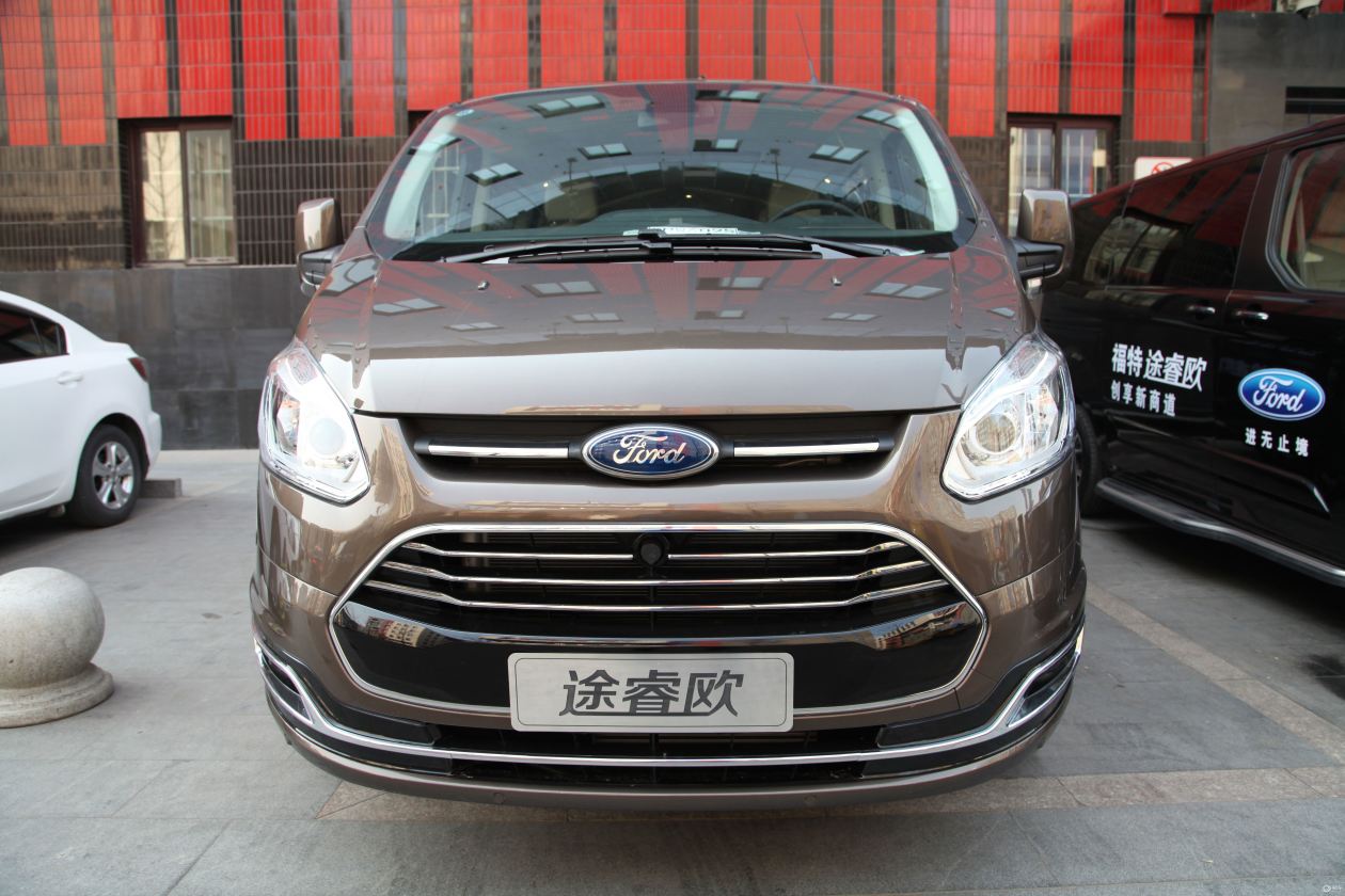 福特途睿欧自动挡车型上市 售价19.69-22.39万元