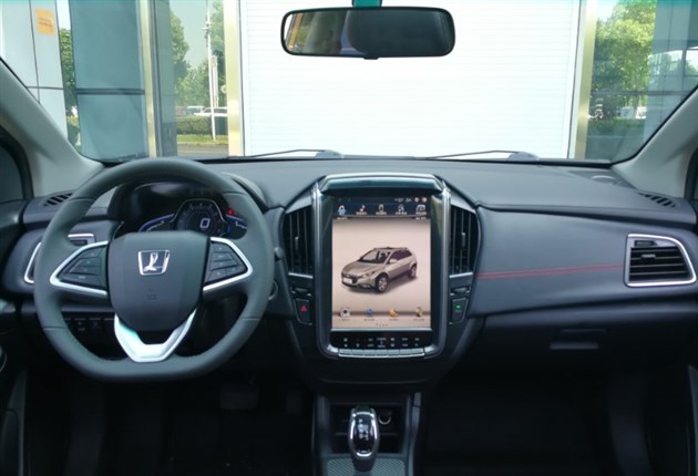 中控大屏是亮点纳智捷u5suv更多实拍图