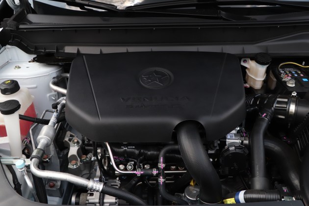 5t发动机,最大功率140kw,峰值扭矩260n·m,并匹配7速双离合变速箱