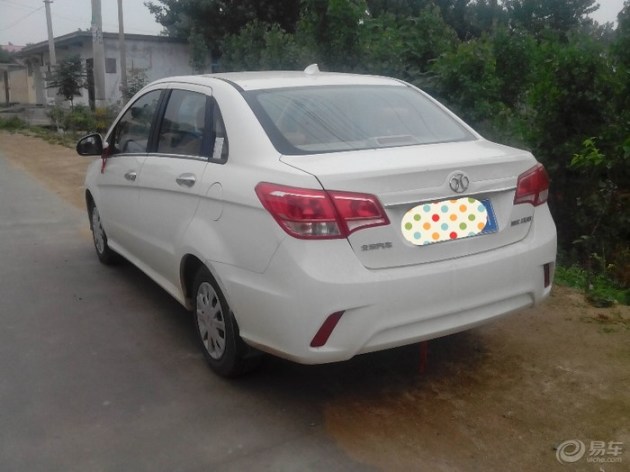 北汽绅宝d20 三厢版