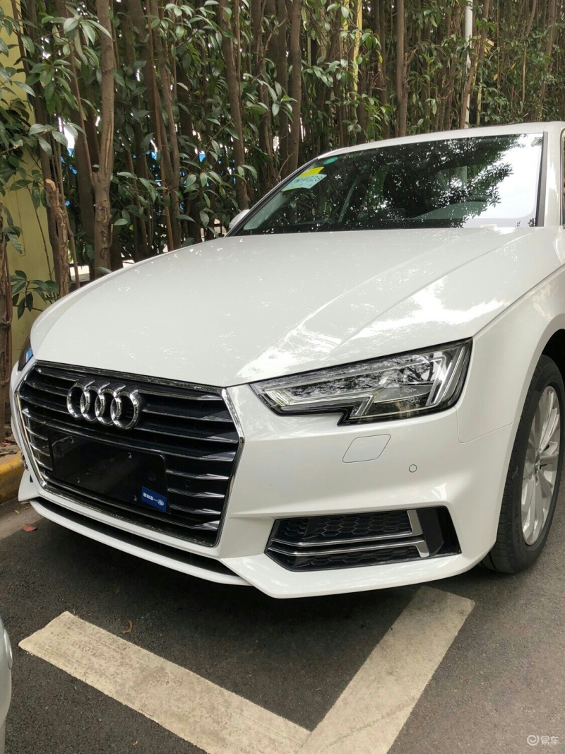 奧迪a4l 2019款 40 tfsi 進取版 國vi