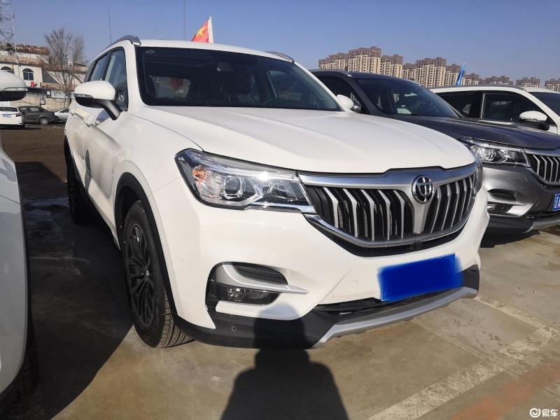 中华v6 2018款 1.5t 手动 尊贵版