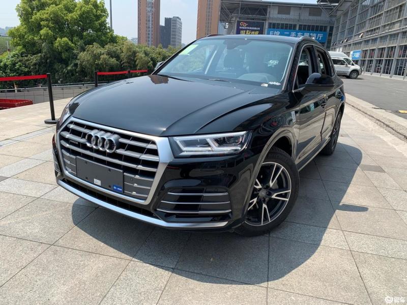 奧迪q5l 2020款 40 tfsi 榮享時尚型