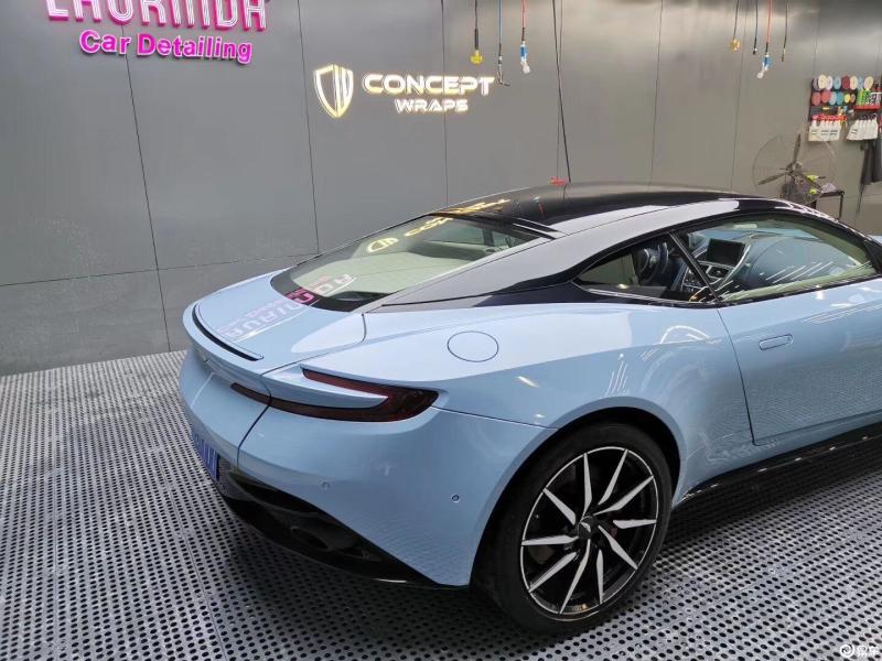 阿斯顿·马丁db11 2020款 4.0t v8 volante 中国色特别版–云水蓝