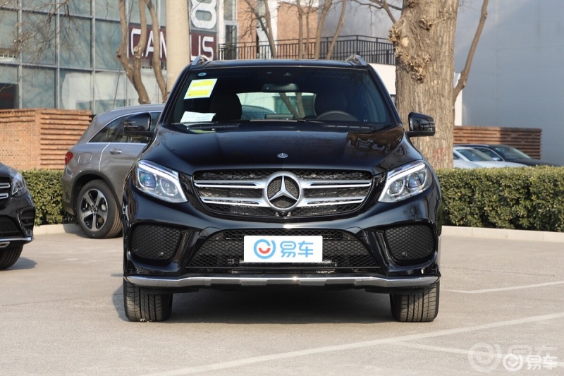 奔驰gle 2019款 gle 300 d 4matic