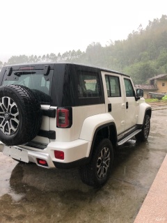 【北京北京bj402019款bj40 plus 2.