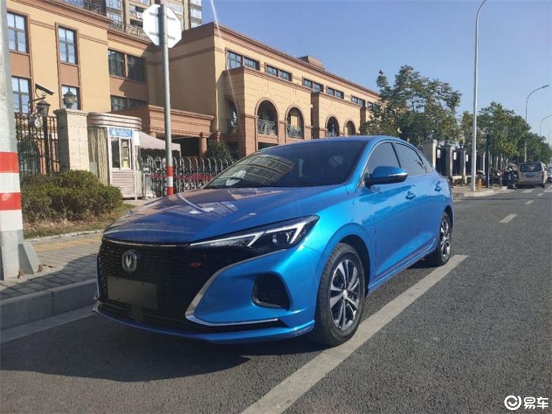 逸动2020款 plus 蓝鲸ne 1.4t gdi 双离合 旗舰型