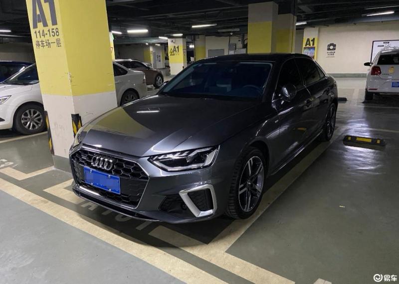 奥迪a4l 2020款 40 tfsi quattro 豪华动感型