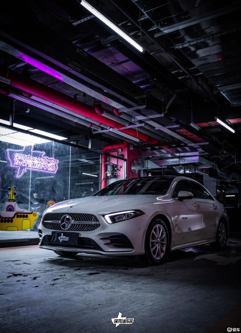 奔驰a级 2019款 改款 a 200 l 运动轿车
